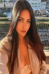 RIYAA SENN