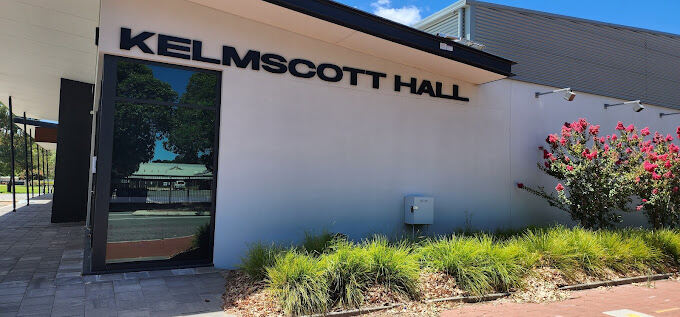 Kelmscott Hall & Rushton Park,