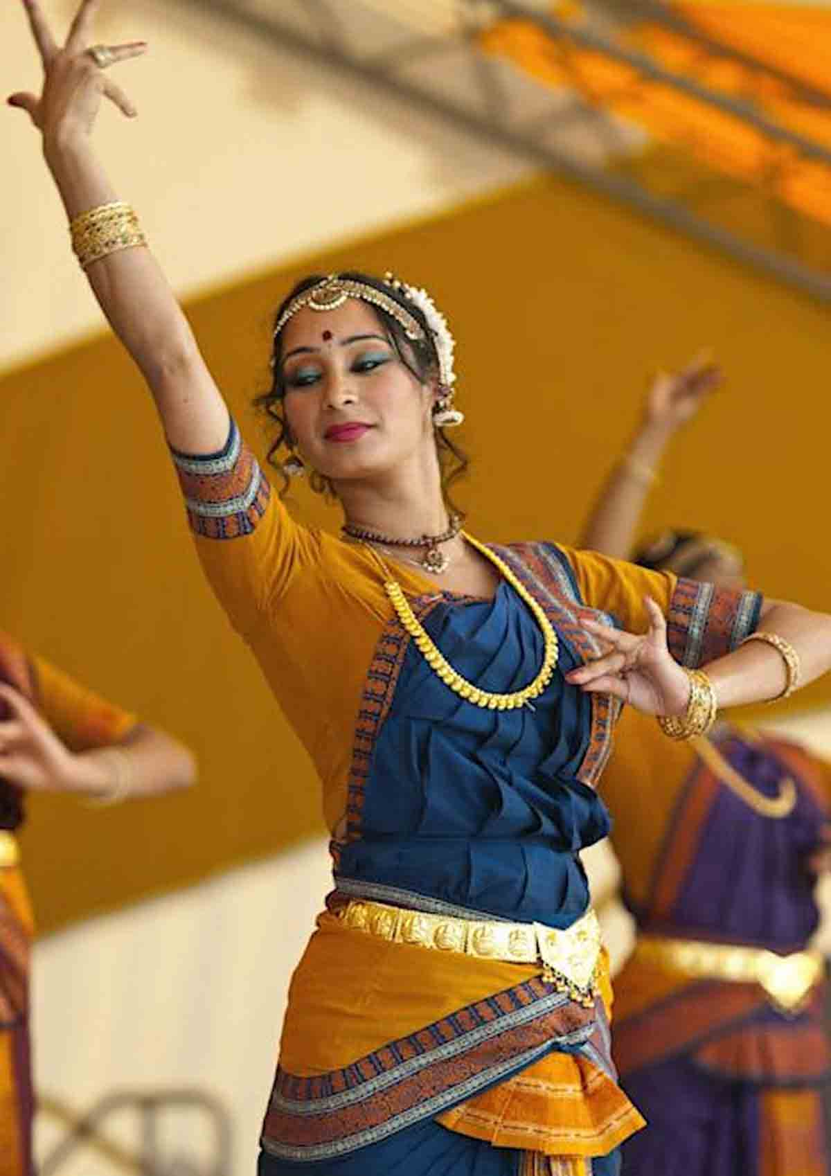 FESTIVAL OF INDIA - THUNDER BAY FESTIVAL OF INDIA - THUNDER BAY