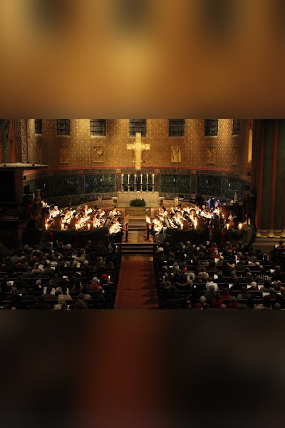 Candlelight Carols 2025