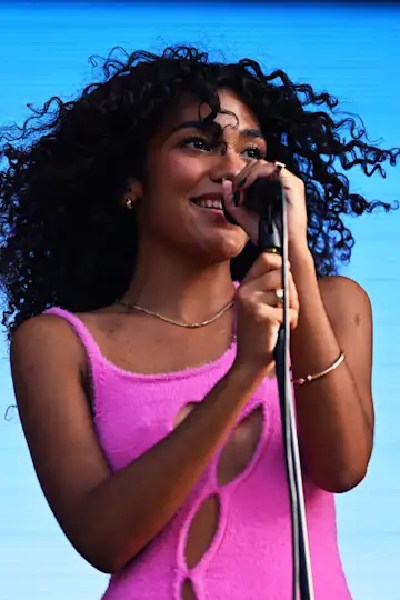 Olivia Dean 22nd Apr 2026